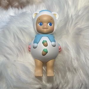 Sonny angel winter wonderland bear